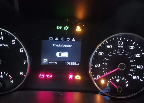 2020 Kia Sportage Lx z USA, uszkodzony, nr VIN KNDPMCAC6L7830975